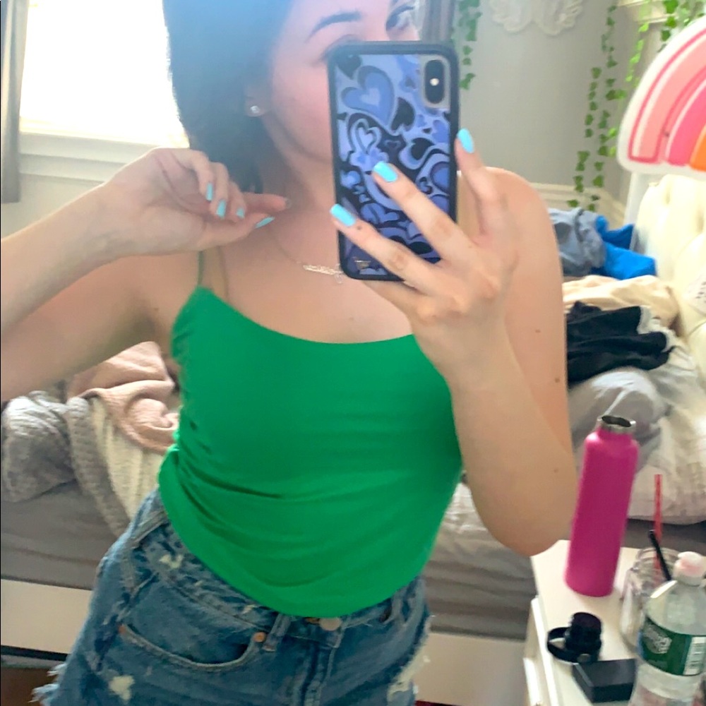 green cropped tank